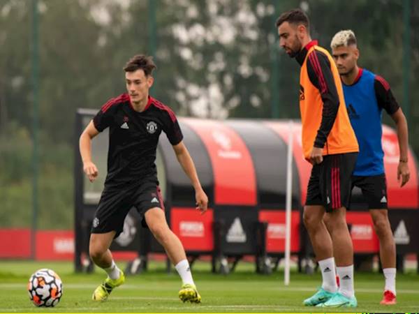 Bóng đá QT ngày 28/7: Bruno Fernandes chính thức trở lại MU Bóng đá QT ngày 28/7: Bruno Fernandes chính thức trở lại MU